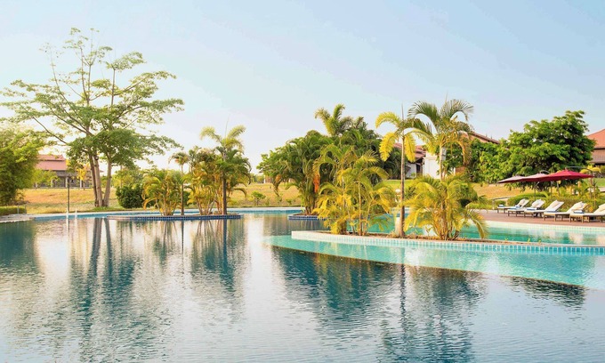 Naypyidaw Hotel | Discover The Lake Garden Nay Pyi Taw MGallery Collection