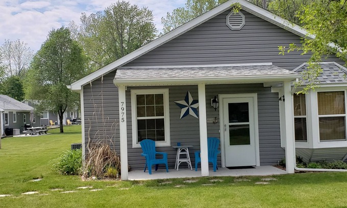 North Lakeport House | Guest Rated 10/10: Lake House Cottage with Ocean & Lake Views