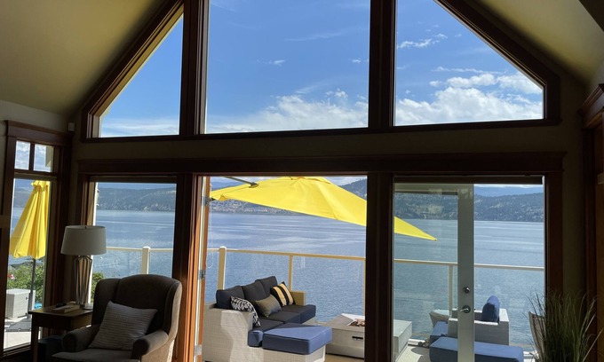 Central Okanagan House | Family-Friendly Retreat at The Lake House on Westside