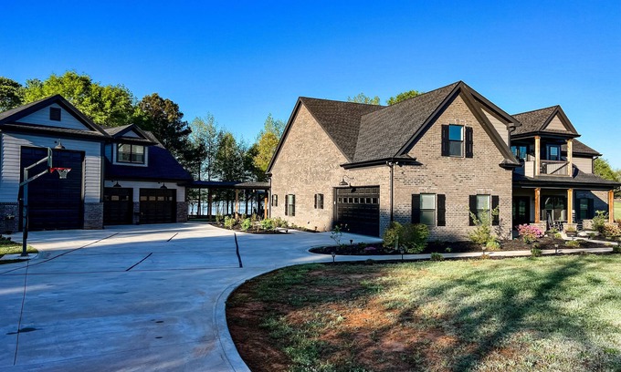 Newton County Apartment | Experience The Lakeside Loft - Ideal Lakefront Getaway