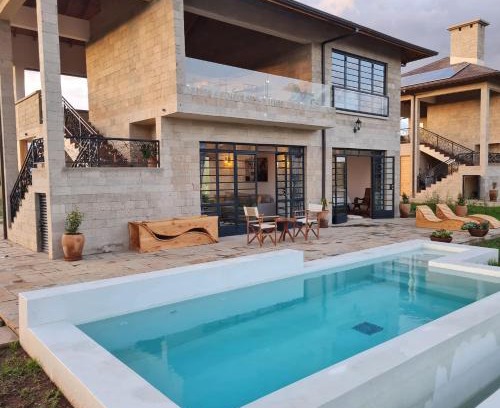 Nanyuki Ski Chalet | Inviting The Landing Nanyuki Cottages: Family-Friendly Retreat