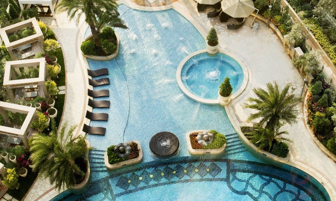 Futian Hotel | Luxury Awaits at The Langham, Shenzhen - Rated 9.6/10