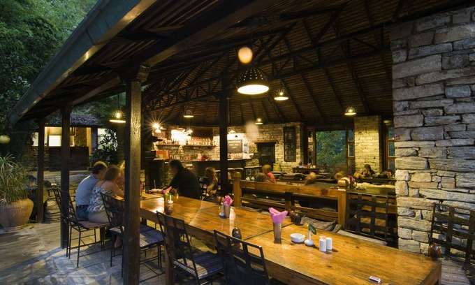 Listikot Other | Relax at The Last Resort: Pool, Spa & Family-Friendly Fun