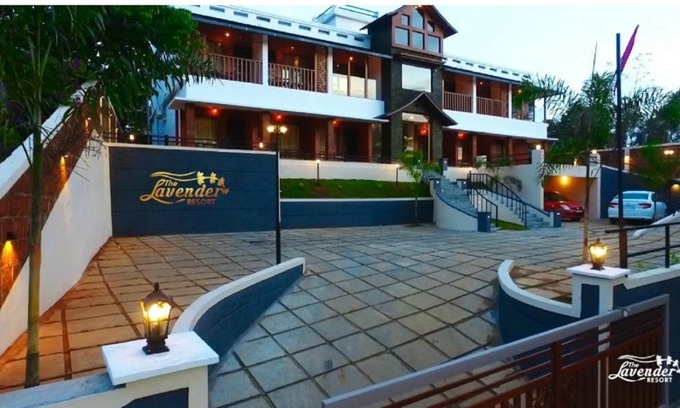 Sulthan Bathery Bed & Breakfast | Relax at The Lavender Resort Wayanad with Pool & Restaurant