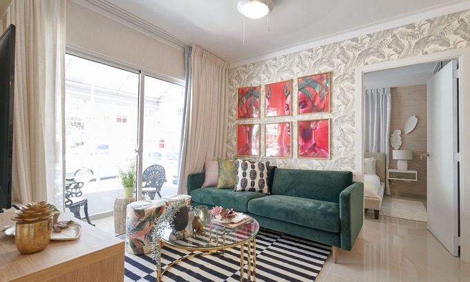 Residencial Alameda Oeste Apartment | Enchanting Leaves Romantic Escape with Spa & Breakfast