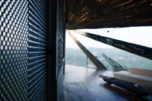 Peermade House | The Ledge by Bloobuck