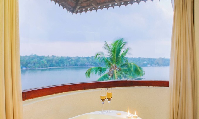 Mathilil Resort | Experience The Leela Ashtamudi: A 4-Star Haven with Spa