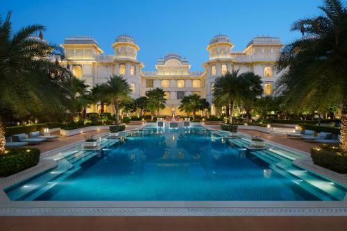 Kookas Hotel | Indulge at The Leela Palace Jaipur: 5-Star Oasis Awaits
