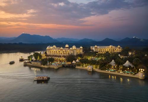 Udaipur Hotel | Elegant Stays at The Leela Palace Udaipur - 5-Star Retreat