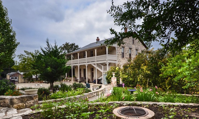 Boerne Hotel | The Legendary Texas Polo Club
