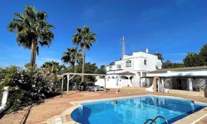 Olhao Villa | Experience The Lemon Tree Villa: Ocean View & Pool Access