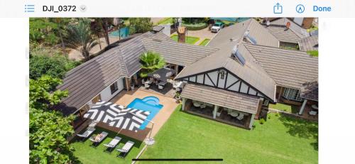 Blantyre Bed & Breakfast | Discover The Leslie Executive Hotel: Oceanfront Bliss