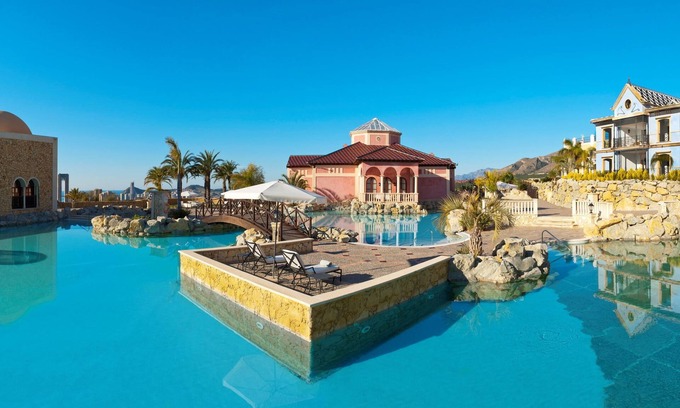 Benidorm Hotel | Elegant Escapes at The Level at Melia Villaitana