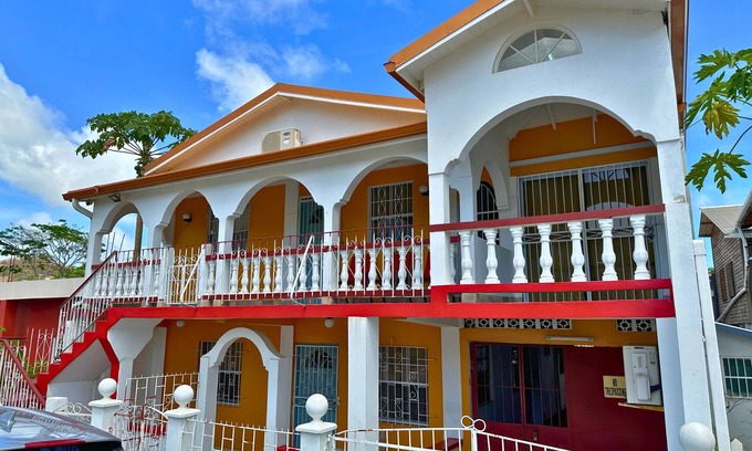 The Lime Apartment | Oceanfront Escape at The Limes Apartments - Guest Rated 8.8