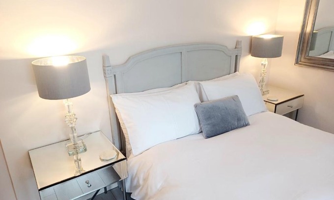 Swalecliffe House | Art Deco Escape: Double Room with Pool Access at Little Limes