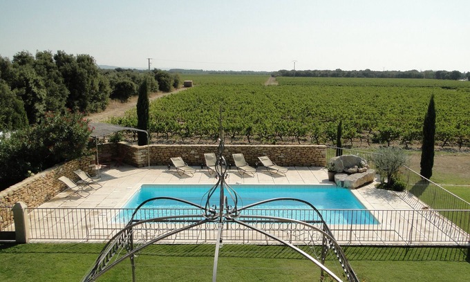 Grillon House | Discover The Little Provençal Mas with Ocean View & Pool