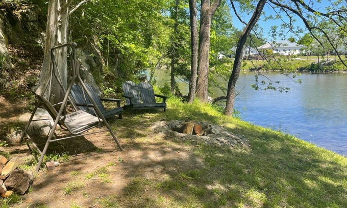 Townsend House | Serene Farmhouse Retreat with River Access and Hot Tub