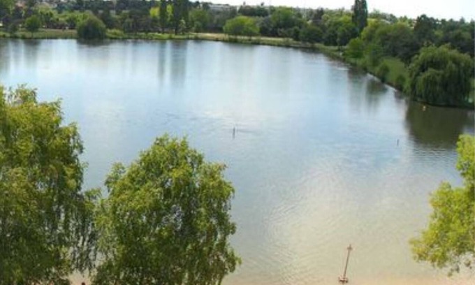 Chateauroux Apartment | Cozy Little Sailor Hotel: Ideal for Families Near Downtown