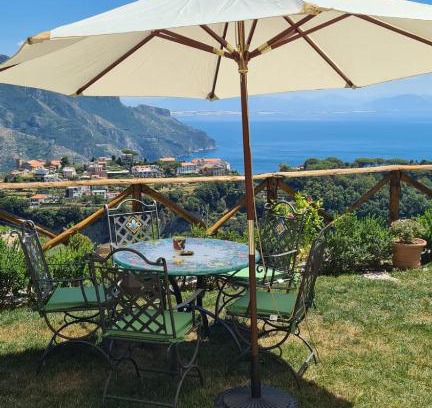 Pogerola Apartment | Pet-Friendly Escape at The Little Tower of Minuta