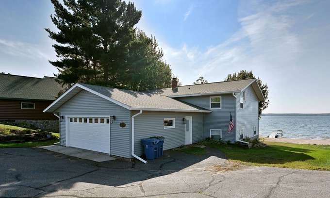 Shell Lake House | Discover The Lively Loon: Beachfront Bliss Near Shell Lake