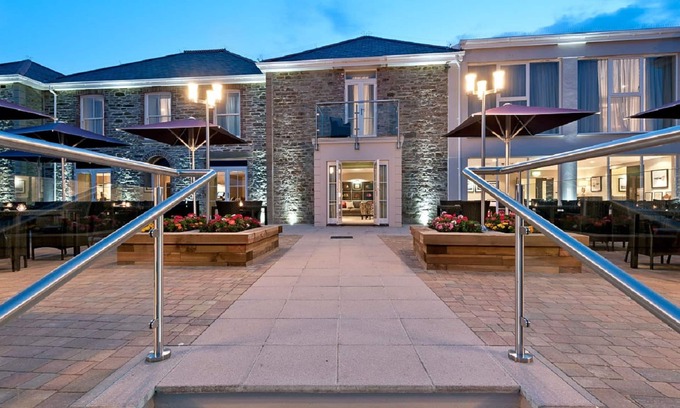 Gorran Haven House | Discover The Llawnroc Hotel: 4-Star Retreat with Pool & Dining