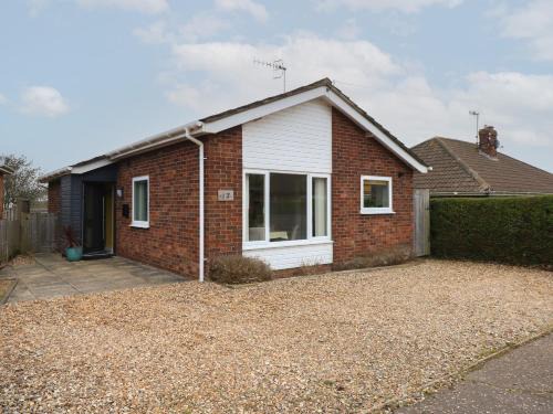 Overstrand House | Discover Family-Friendly Comfort at The Lobster Pot