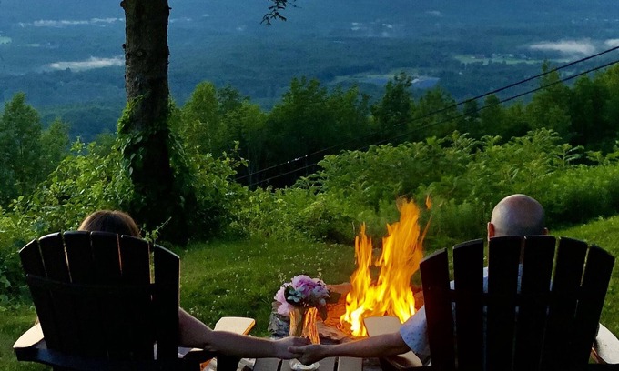 North Adams House | Experience The Lodge @ America's Switzerland - Book Now!