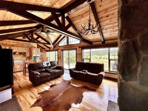 Sundance Cabin | Top-Rated Family Retreat at The Lodge at Devils Tower