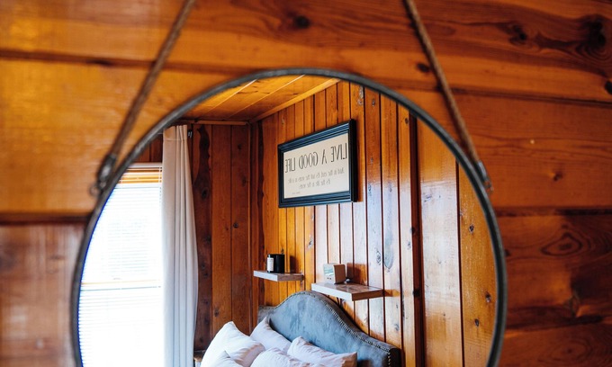 Salida Hotel | Unwind at The Lodge at Poncha Springs - Rated 9.2/10!