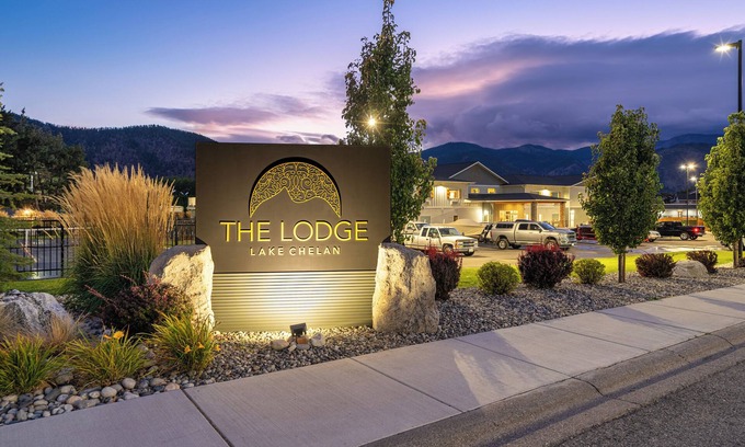 Wapato Point Hotel | Experience Manson Bay Suites: Top-Rated & Family-Friendly Stay