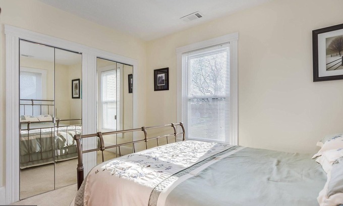 Rock Hall Apartment | Victorian Apartment at The Lodge on Main Street - 9.8 Rated!