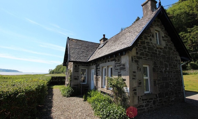Lochgilphead Cottage | Pet-Friendly Lodge with Ocean View and Large Garden