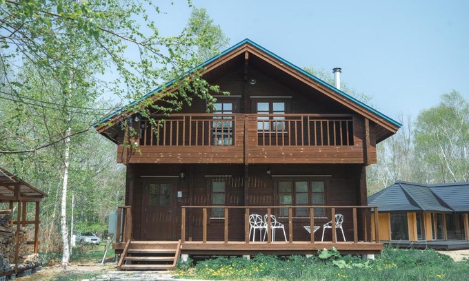 Teshikaga Villa | Experience Comfort at The Lodge 弟子屈 with Inviting Amenities