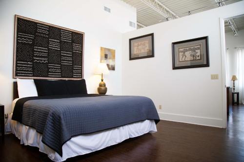 Clarksdale Apartment | Discover The Lofts at the Five & Dime: Guest Rated 9/10