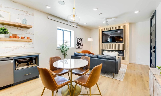 Afton Condo | Explore The Lofts on 89 Condo - Steps from Salt River!
