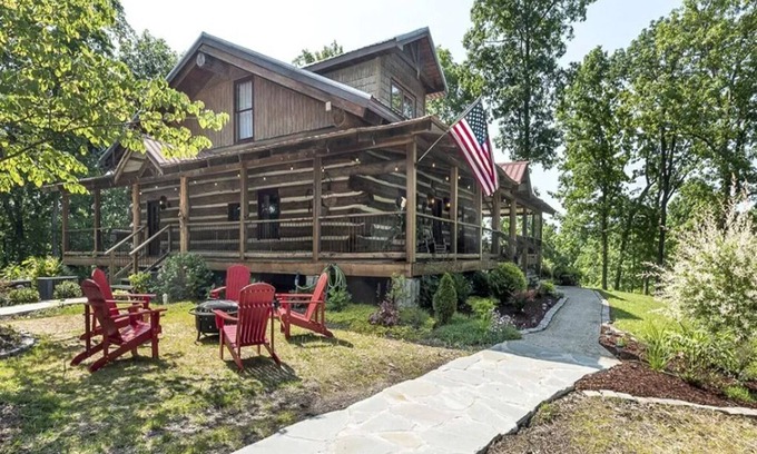 Cottontown House | Top-Rated Log Palace Guest Suite with Pool & Family Amenities