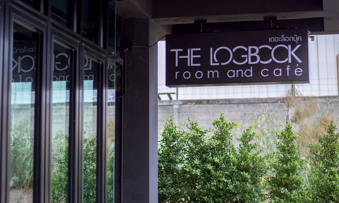Chonburi Hotel | The LogBook Room and Cafe: Family-Friendly Getaway
