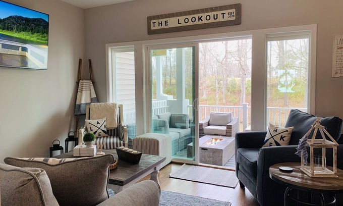 Eatons Crossing House | Experience Lake Views at "The Lookout" on Lake Gaston!