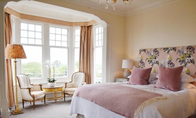 Rye Hotel | Family-Friendly Retreat at The Lookout Rye - Breakfast Included