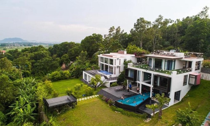 Tam Dao Villa | Discover The Luciola Tam Đảo - Poolside Relaxation Awaits