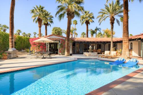 El Mirador House | Discover The Lucy House: Pet-Friendly Family Retreat