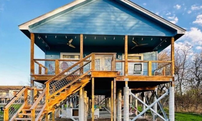 San Marcos House | Experience San Marcos: Private River Retreat with Family-Friendly Amenities