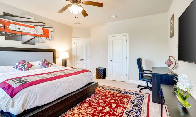 Legacy Town Center North House | Zen Patio Retreat: Guest Rated 10/10 in Plano, Texas