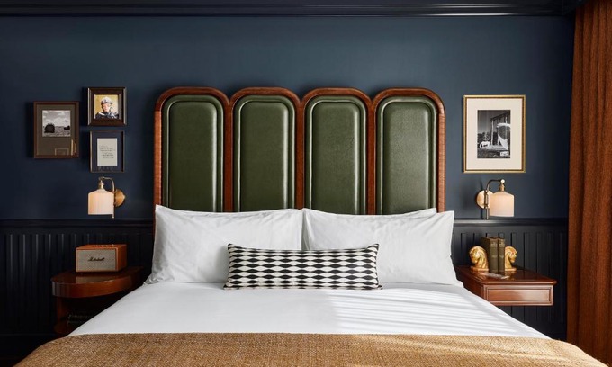 Lexington Hotel | Discover The Manchester Hotel: Pet-Friendly Comfort Awaits