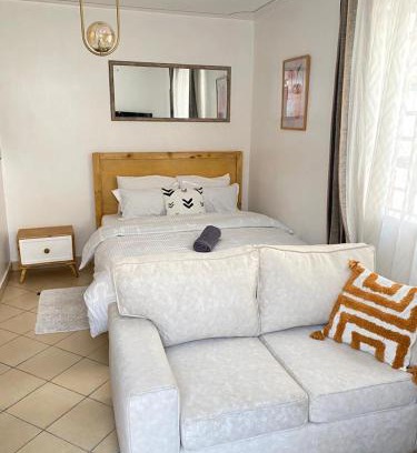 Mbotela Apartment | Guest Rated 10/10: The Manna Studio in South B Awaits