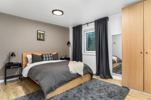 Maple Leaf Apartment | Pet-Friendly Retreat at The Maple House - 4 Star Rated