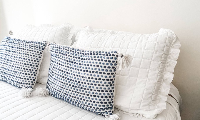 Whitehall Apartment | Cozy Retreat: The Classic 1 Bed at Maple Tree Inn