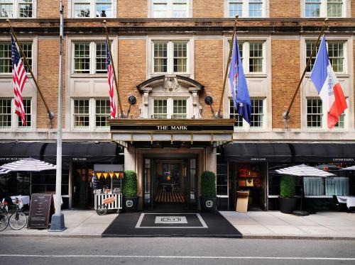 Uptown Hotel | Elegant Stay at The Mark New York with Spa & Pet-Friendly Perks