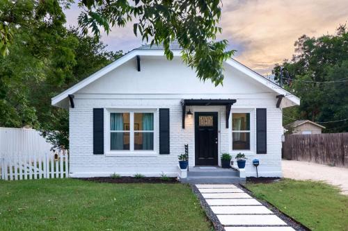 Georgetown House | Discover Family-Friendly Comfort at The Mason House