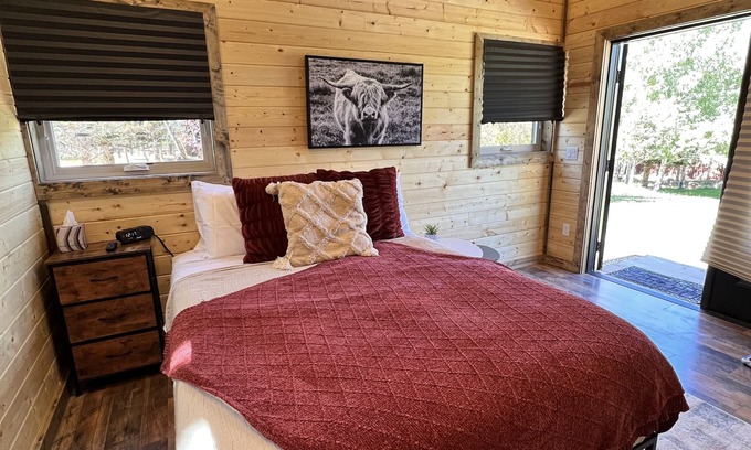 Westcliffe Cabin | Discover "The Matador" Westcliffe Outpost Cabin Retreat